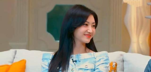 唐艺昕今日吃瓜视频播放